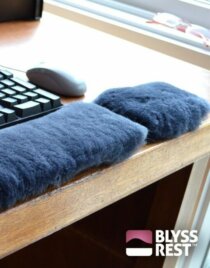 Blyss Rest Sheepskin Mouse Wristrest - regular size